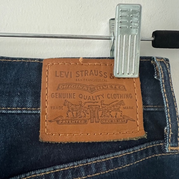 Levi's High Waisted Skinny Jeans - Picture 5 of 6